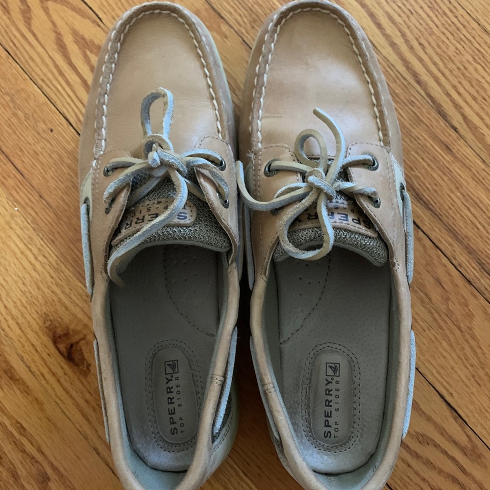 Women’s sz 9 sperry